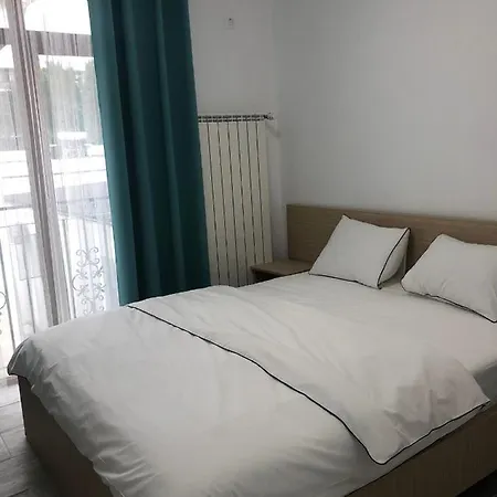 Aparthotel Neo Saturn