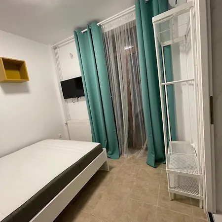 Neo Aparthotel Saturn