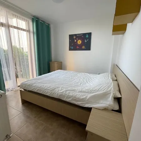 Neo Hotel apartamentowy Saturn